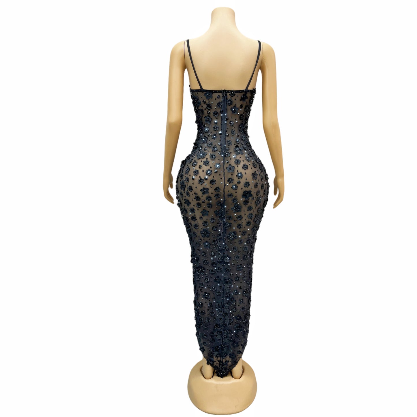 Petal Kissed Noir Muse